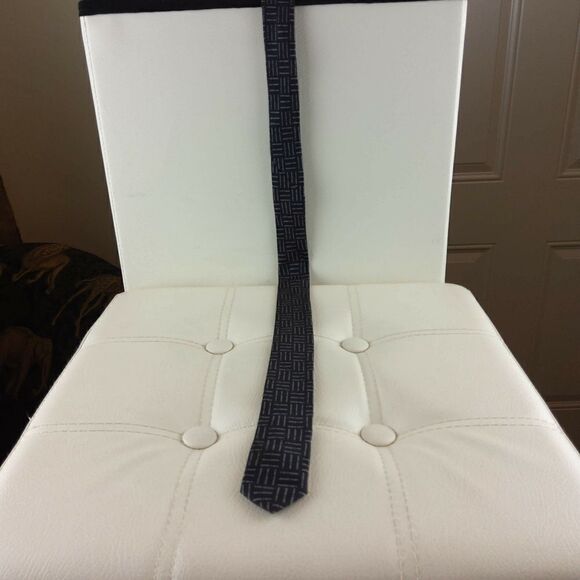 Eagle silk black Lord's Prayer printed tie - Picture 9 of 9